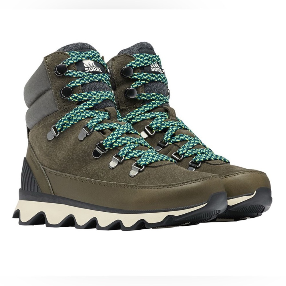NIB Sorel Kinetic Conquest Lace Up boot Size 7